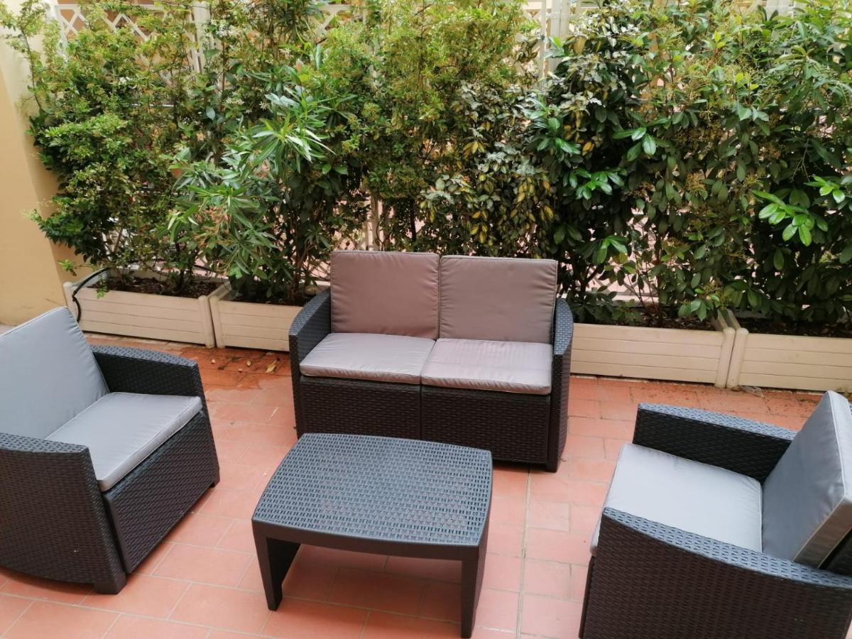 Ugo Bassi Lux Apartment Bolonha Exterior foto